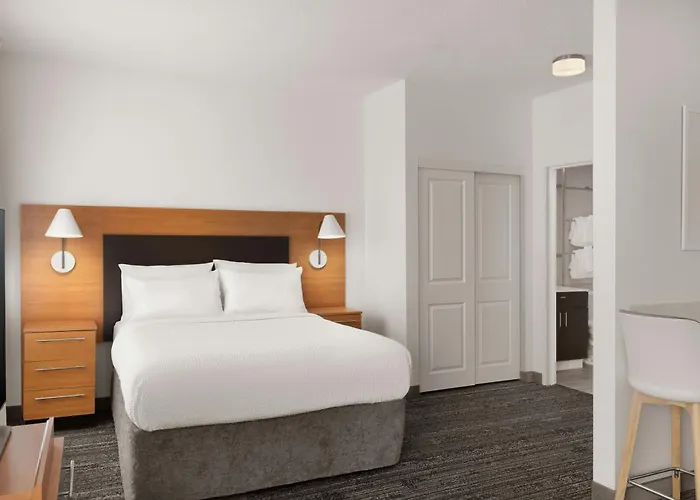 Отель Towneplace By Marriott Chicago Нэпервилл