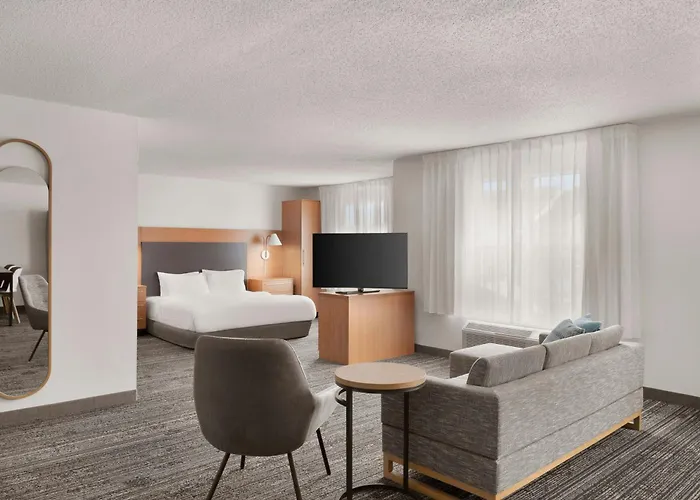 Отель Towneplace By Marriott Chicago
