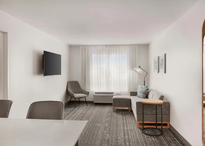 Towneplace By Marriott Chicago Отель 3*