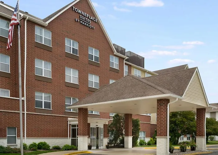 Towneplace By Marriott Chicago Отель Нэпервилл