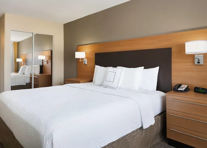Отель Towneplace By Marriott Chicago Нэпервилл