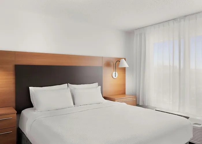 Towneplace By Marriott Chicago Hotel Naperville